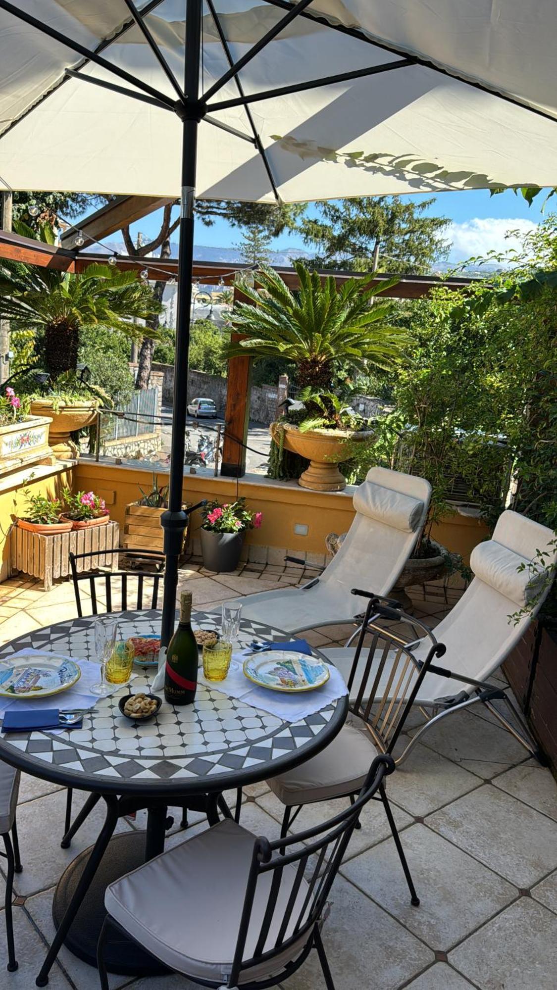 Relais Sorrento Terrace And Relax Bed and Breakfast Exteriör bild